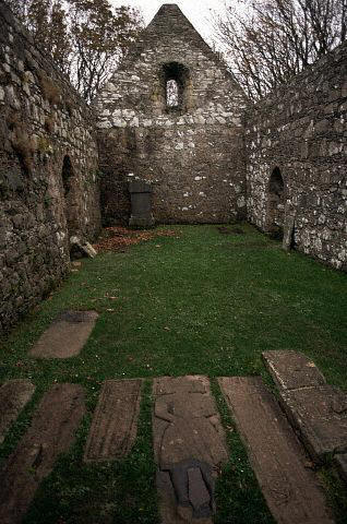 Rovine di una chiesa medievale Fonte: dalla rete